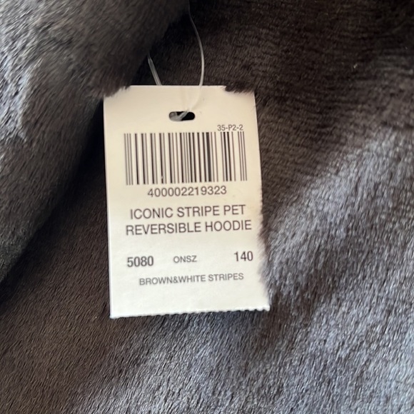 Henri Bendel dog outfit - Picture 4 of 7